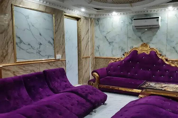 芹苴 King Room 按摩 6