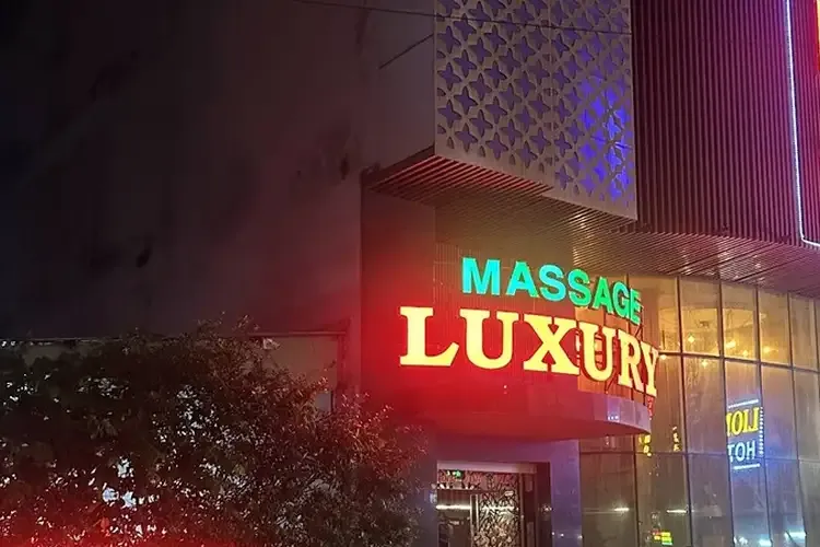 芹苴 Luxury 按摩 15