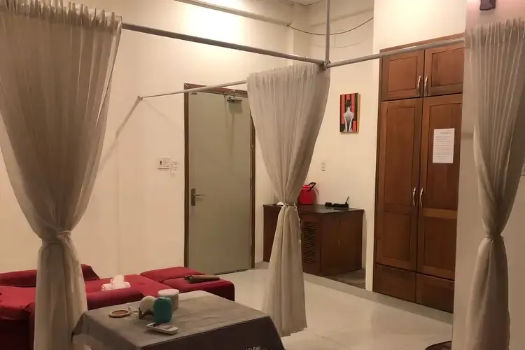 峴港 New Life Spa（皇帝理髮館） 16