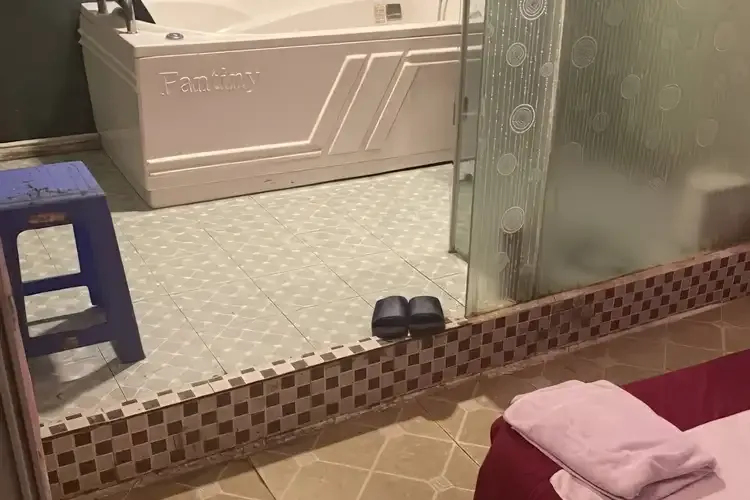 河內 Osuka Nuru 按摩 8