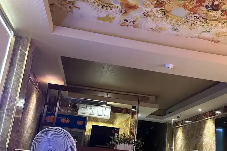 胡志明市絲襪按摩 4